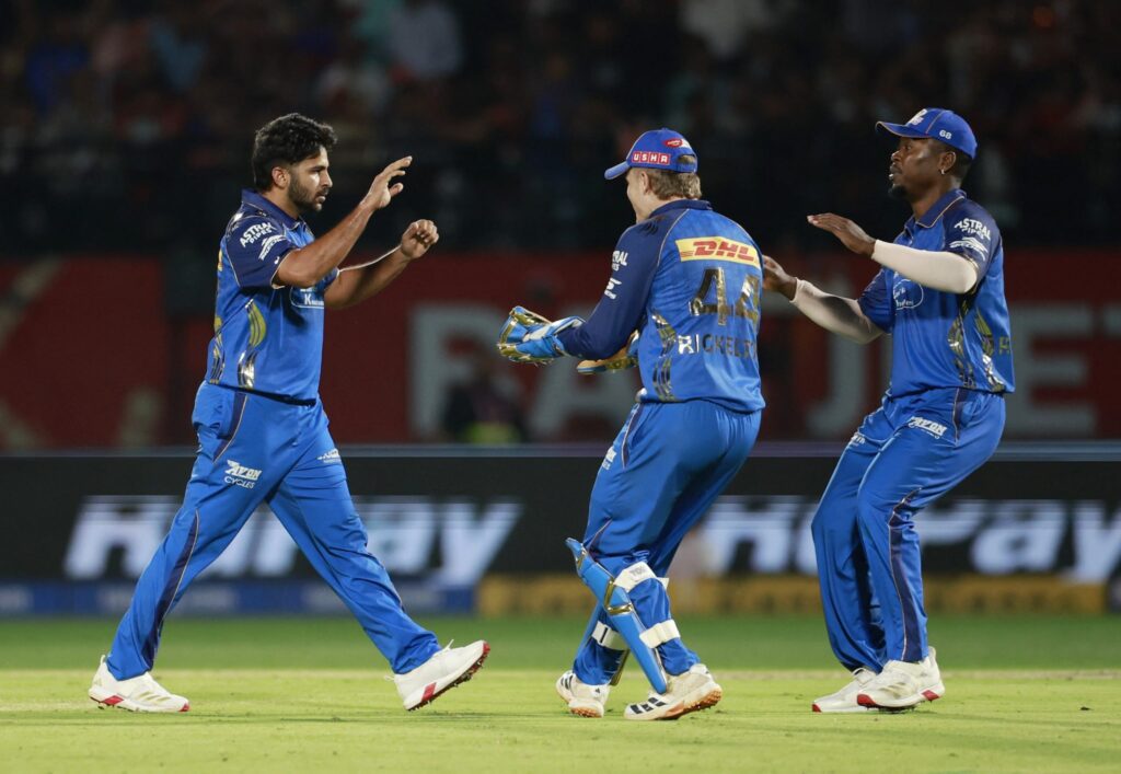 Punjab Kings vs Mumbai Indians Live Score, IPL 2026: PBKS posts 200/8 against MI Punjab Kings vs Mumbai Indians Live Score, IPL 2026: PBKS posts 200/8 against MI