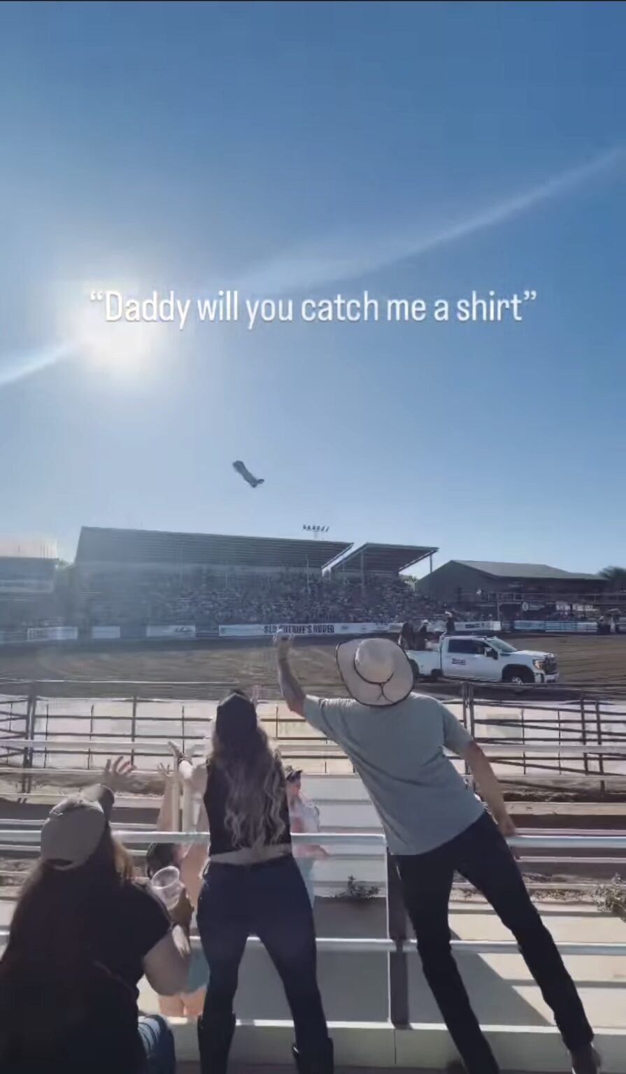 California dad accused of ‘stealing’ shirt from woman at rodeo divides the internet: ‘U snooze u lose’