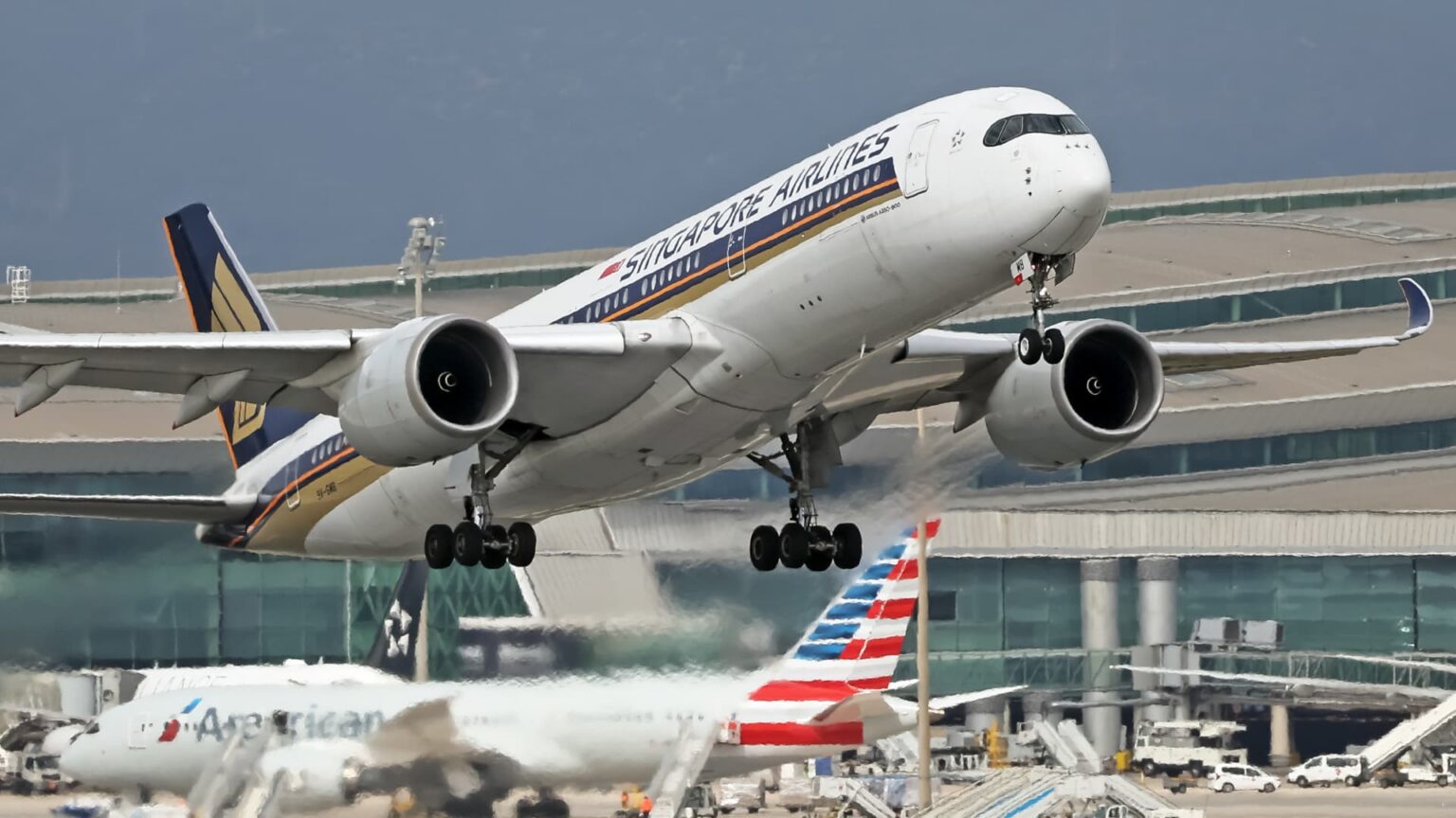 Singapore Airlines sticking with Air India for the “long game” despite losses