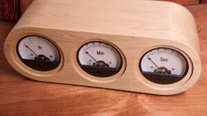 A Nicer Voltmeter Clock