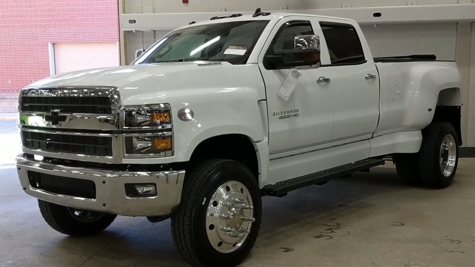 GM’s Scrapping Its Chevy Silverado MD Truck Line