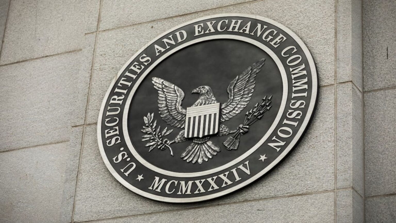 SEC to propose tokenized stock framework as Wall Street efforts deepen: Bloomberg