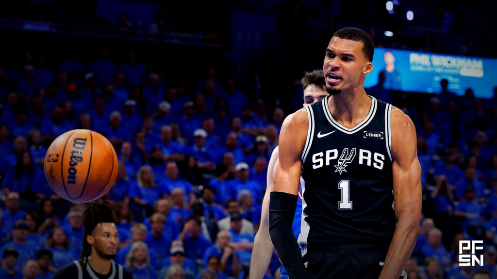 ‘Walking Cheat Code’ — NBA World Reacts to Victor Wembanyama’s ‘Nasty’ Dunk Over Shai Gilgeous-Alexander, Chet Holmgren ‘Walking Cheat Code’ — NBA World Reacts to Victor Wembanyama’s ‘Nasty’ Dunk Over Shai Gilgeous-Alexander, Chet Holmgren