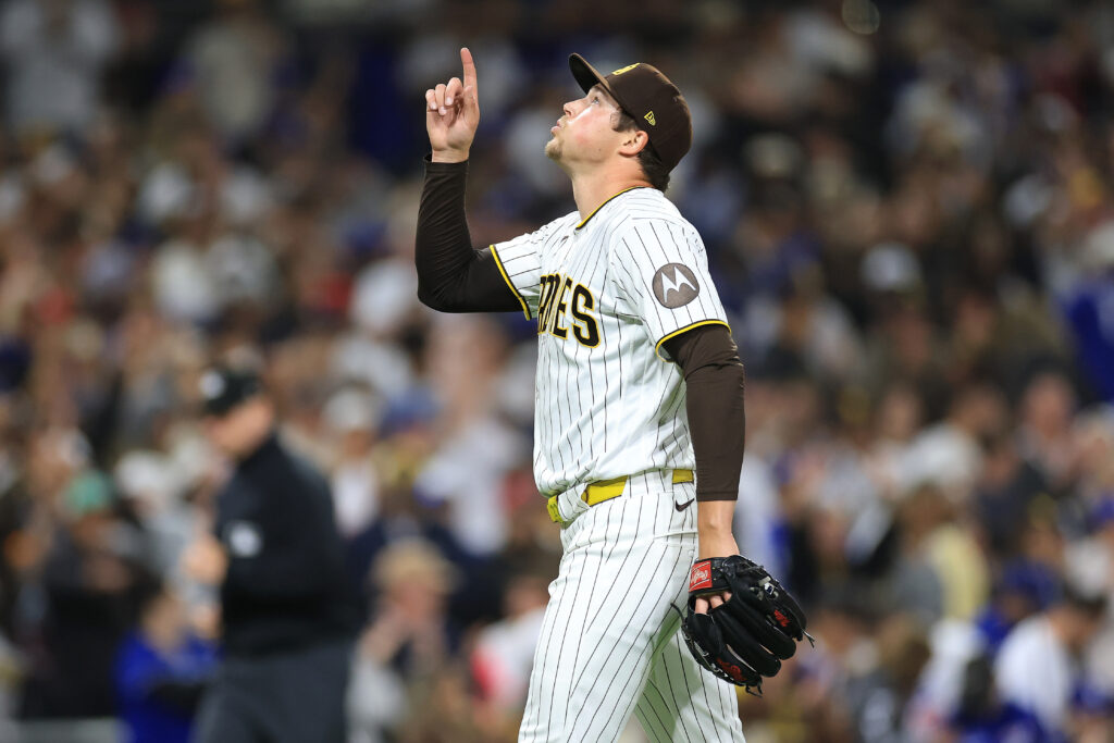 Padres show why they’re leading NL West in shutout win over Dodgers