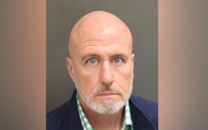 Former ‘pray-away-the-gay’ activist charged in child sex sting…