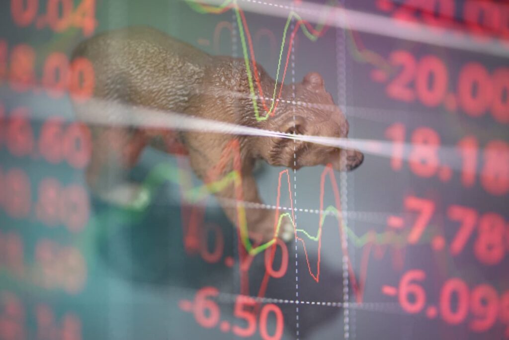 This bear market signal Wall Street ignores is putting your money at risk right now