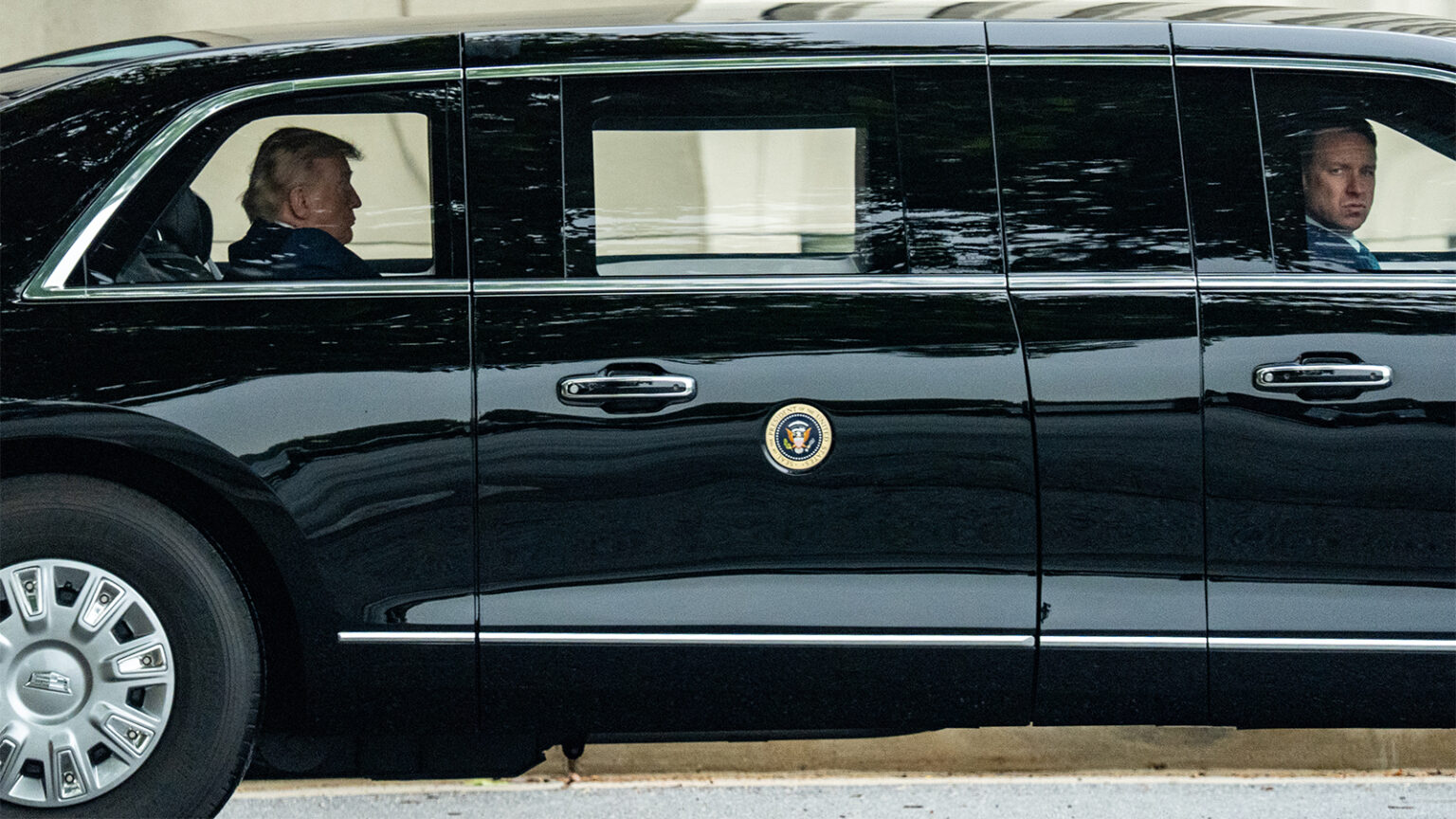 After 3-Hour Medical Visit, Trump Says ‘Everything Checked Out PERFECTLY’
