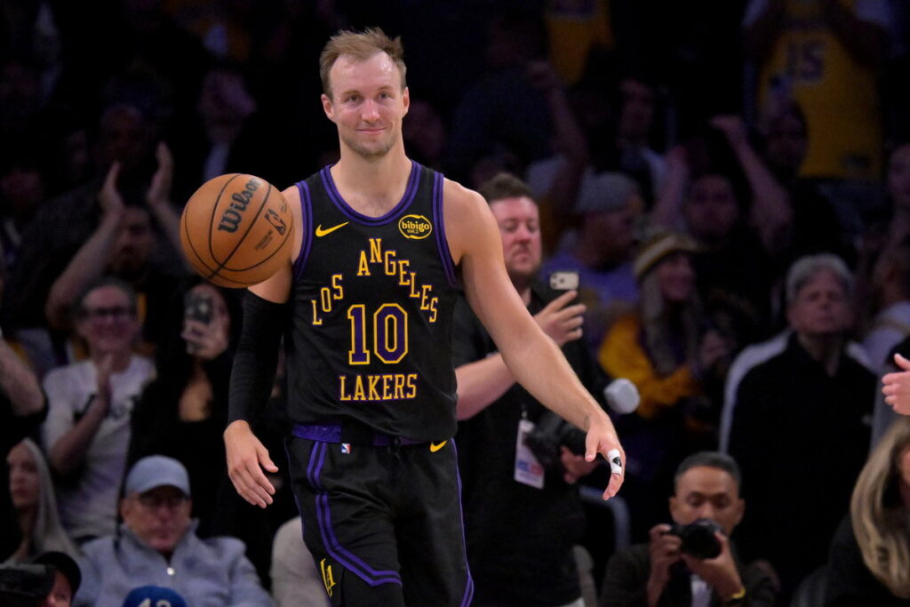 Lakers’ Plans for Luke Kennard Become Clear as $27 Million Bulls Target Emerges Lakers’ Plans for Luke Kennard Become Clear as $27 Million Bulls Target Emerges