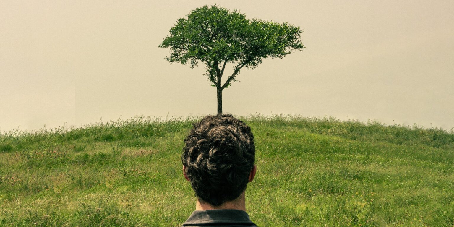 Nature-Maxxing for Stress Relief? Environmental Neuroscientists Say Follow This Time Rule.