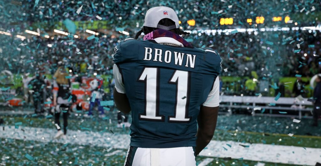 A.J. Brown trade official: Eagles send wide receiver to Patriots for draft picks