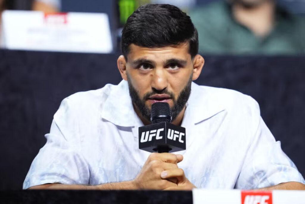 Arman Tsarukyan shares surprising prediction for his next opponent