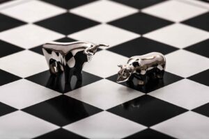 Bitcoin slide to $70,000 as stocks pause and Strategy’s BTC sale weighs on crypto