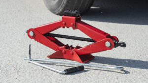 Can You Use A Car Jack To Lift A Lawn Mower?