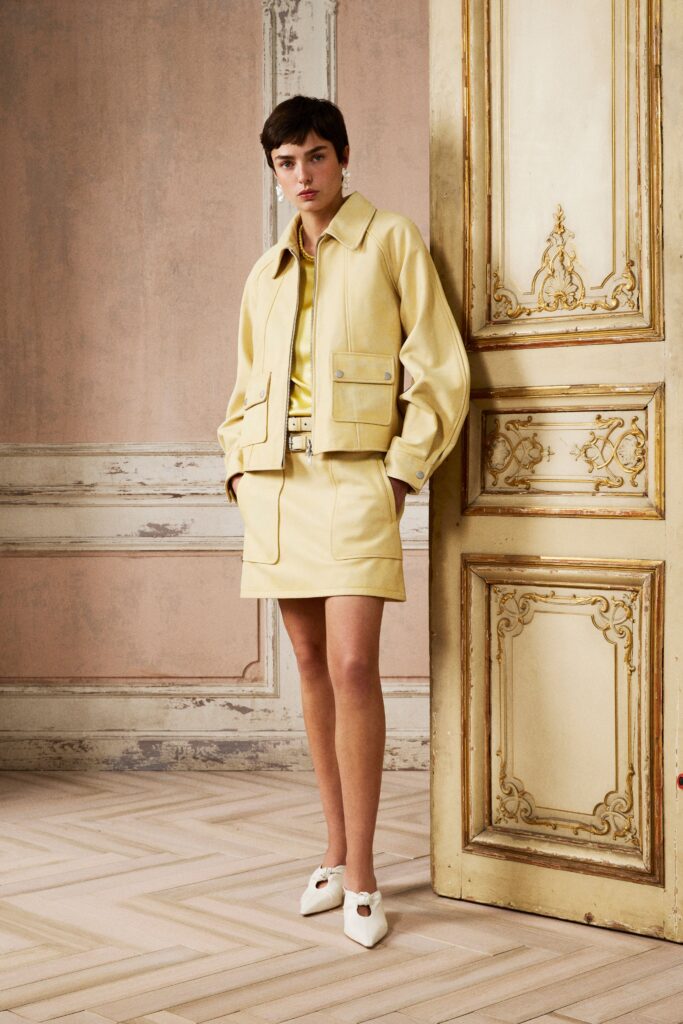 Cinq à Sept Resort 2027