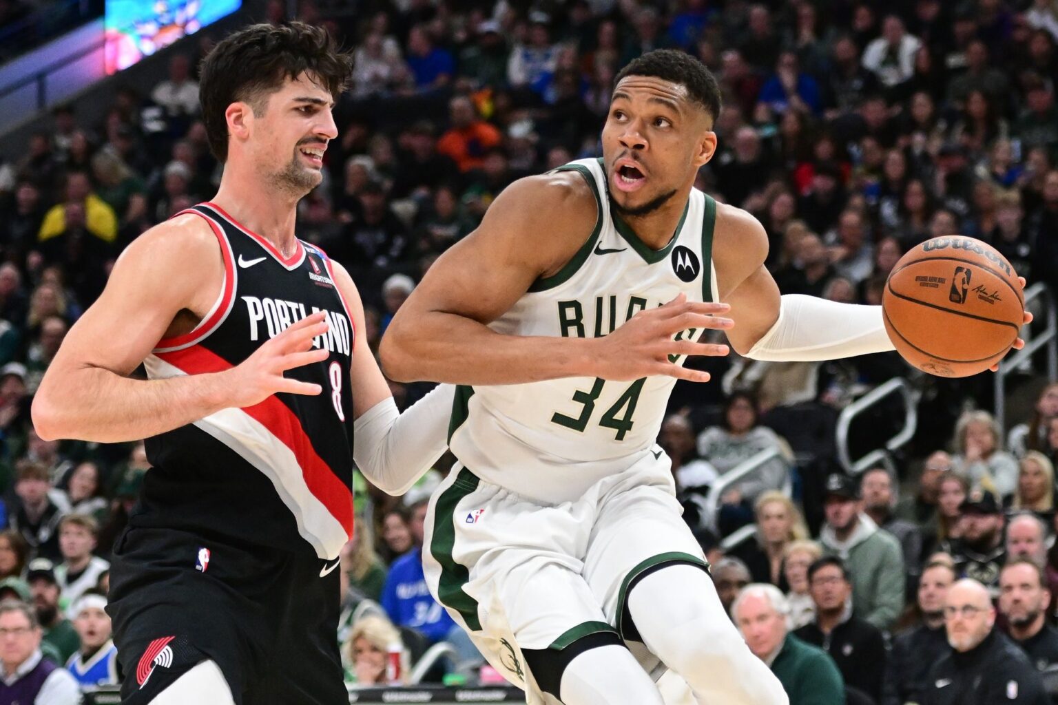 Giannis Antetokounmpo Trade Rumors: Insider Reveals Bucks Star’s Stance Amid Warriors, Blazers Reports Giannis Antetokounmpo Trade Rumors: Insider Reveals Bucks Star’s Stance Amid Warriors, Blazers Reports