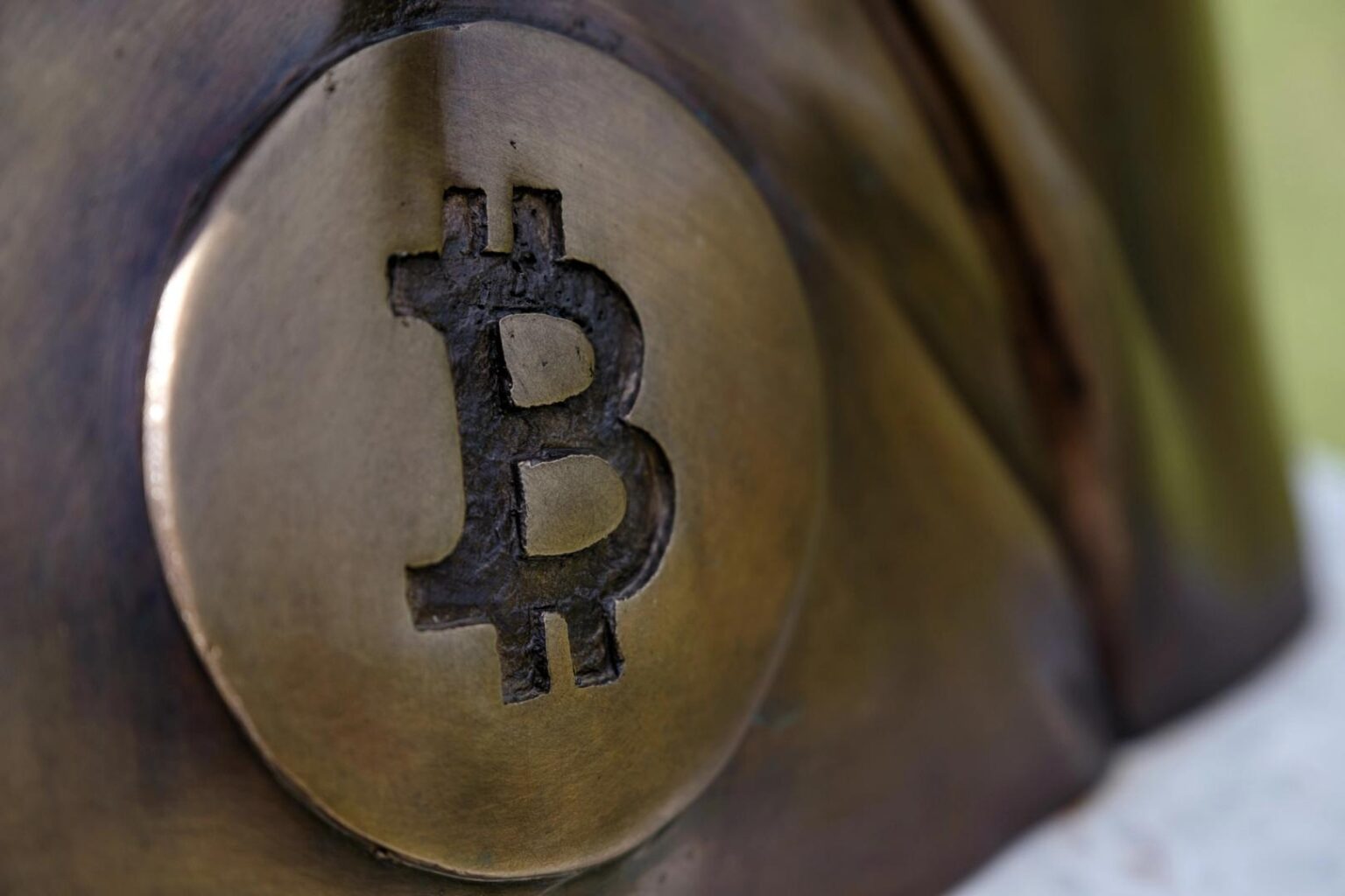 Satoshi-era bitcoin at center of $285 billion lawsuit moves after 14 years Satoshi-era bitcoin at center of $285 billion lawsuit moves after 14 years