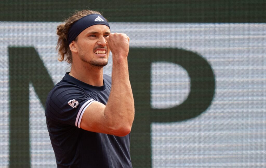 Alexander Zverev’s Girlfriend Sophia Thomalla Lovingly Reacts to His French Open Triumph From Afar