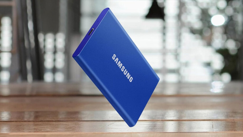 Samsung’s fast T7 portable SSD finally drops in price: $190 (was $285)