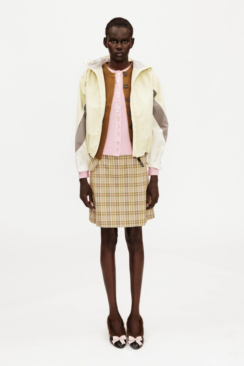Sandy Liang Resort 2027 Sandy Liang Resort 2027