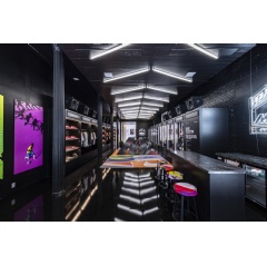 Nike Ignites Football Fandom Through Immersive Retail Experiences Designed to Reach More Consumers Nike Ignites Football Fandom Through Immersive Retail Experiences Designed to Reach More Consumers