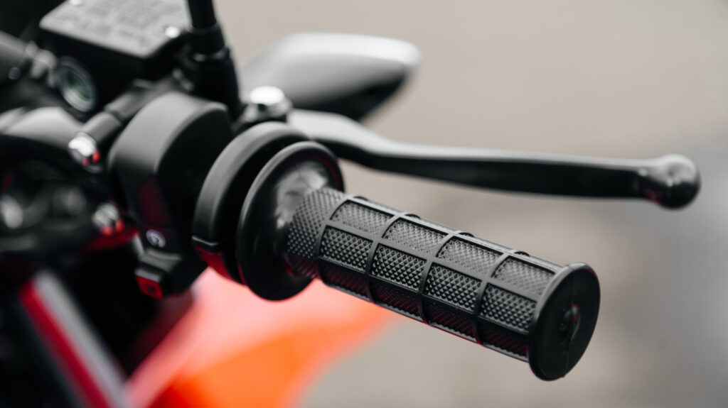 What Is The 70/30 Brake Rule For Motorcycles? What Is The 70/30 Brake Rule For Motorcycles?