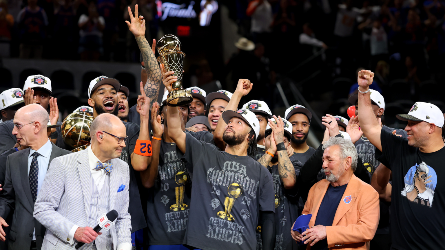 Knicks’ Jalen Brunson disproves the ‘small guy’ doubters as he wins Finals MVP Knicks’ Jalen Brunson disproves the ‘small guy’ doubters as he wins Finals MVP
