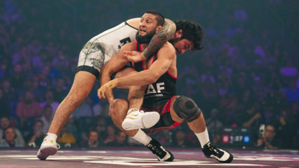 Khamzat Chimaev speaks out following RAF 10 brawl with Dillon Danis: “That idiot does stupid things”