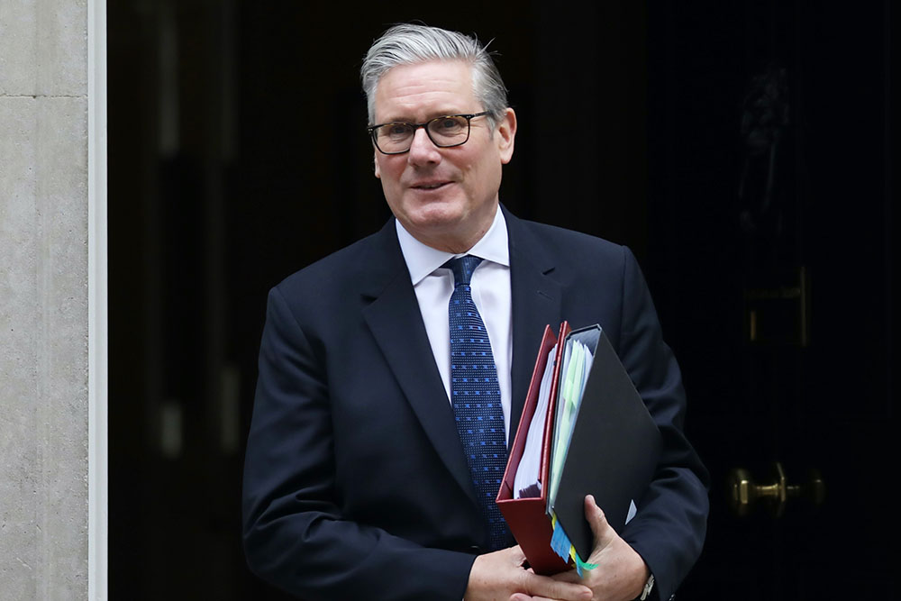U.K. to Ban Social Media for Children Under 16 U.K. to Ban Social Media for Children Under 16