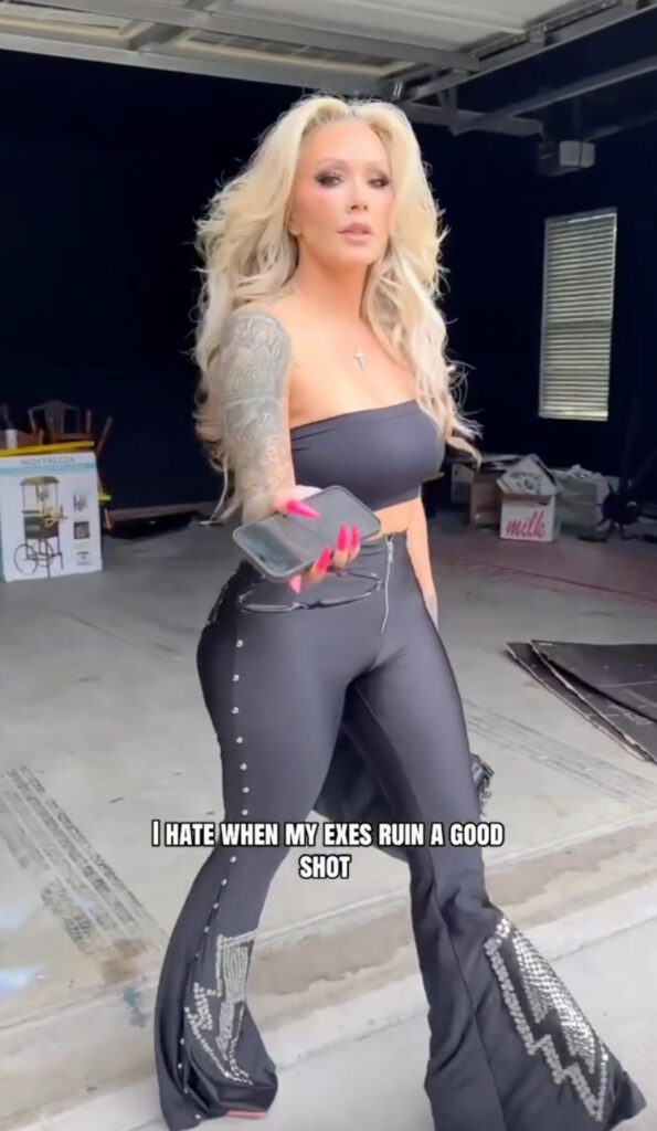 Bunnie Xo shades ‘trash’ exes in savage video days after Jelly Roll separation Bunnie Xo shades ‘trash’ exes in savage video days after Jelly Roll separation