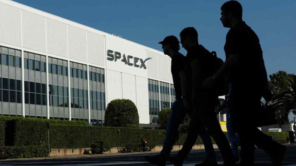 Buying Cursor could be SpaceX’s Instagram moment