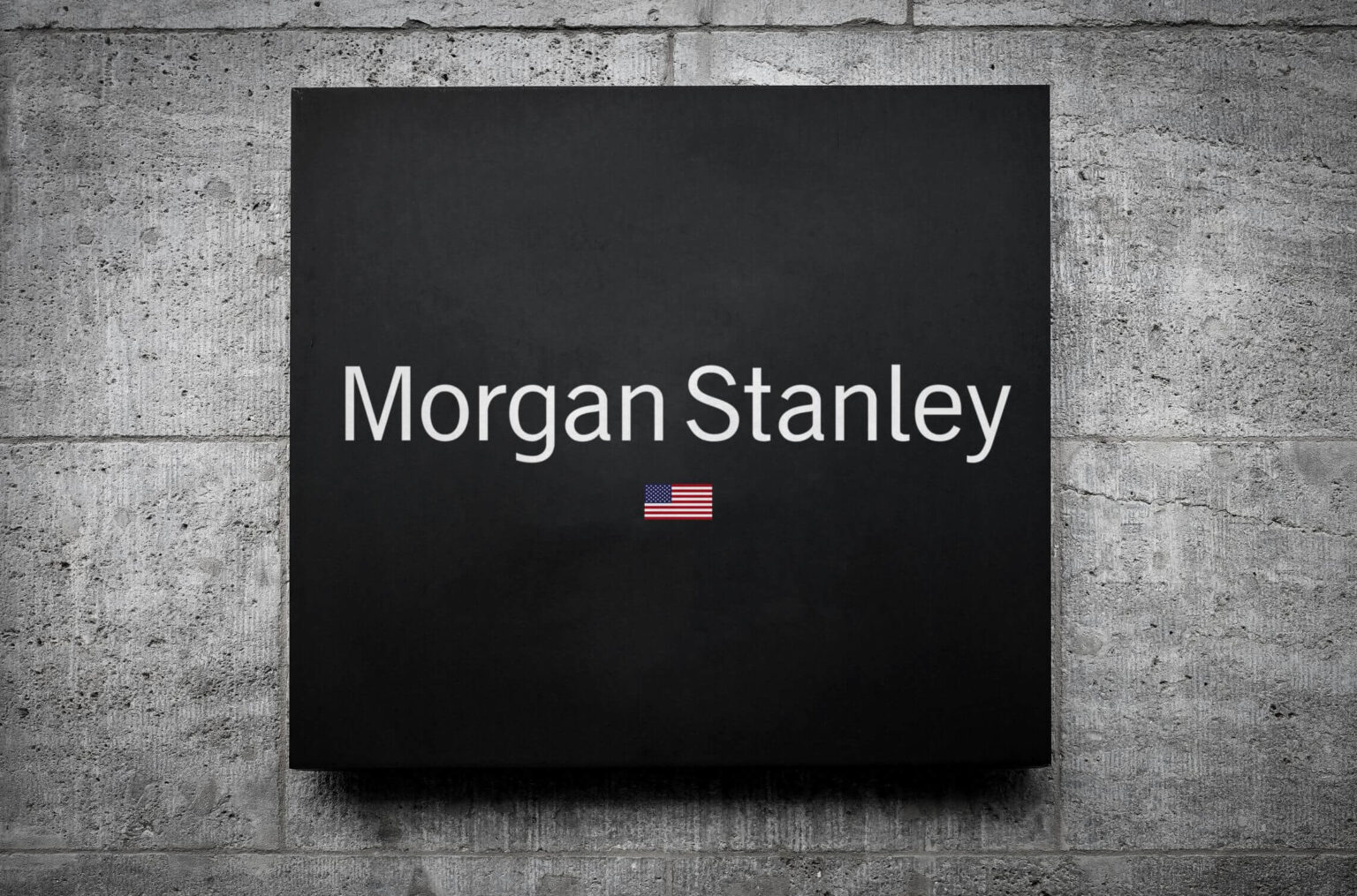 Morgan Stanley Sets New Low with 0.14% Fee Structure for Ethereum and Solana ETFs