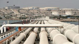 Trump’s deal lifts oil sanctions on Iran, angering hawks
