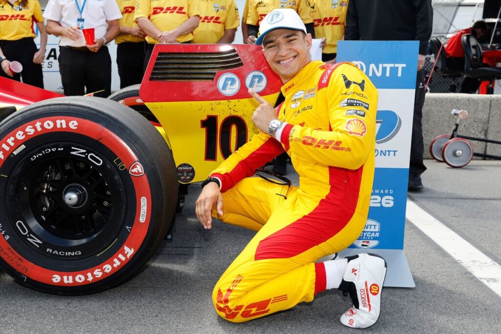 Alex Palou still “surprised” by historic IndyCar pole streak Alex Palou still “surprised” by historic IndyCar pole streak
