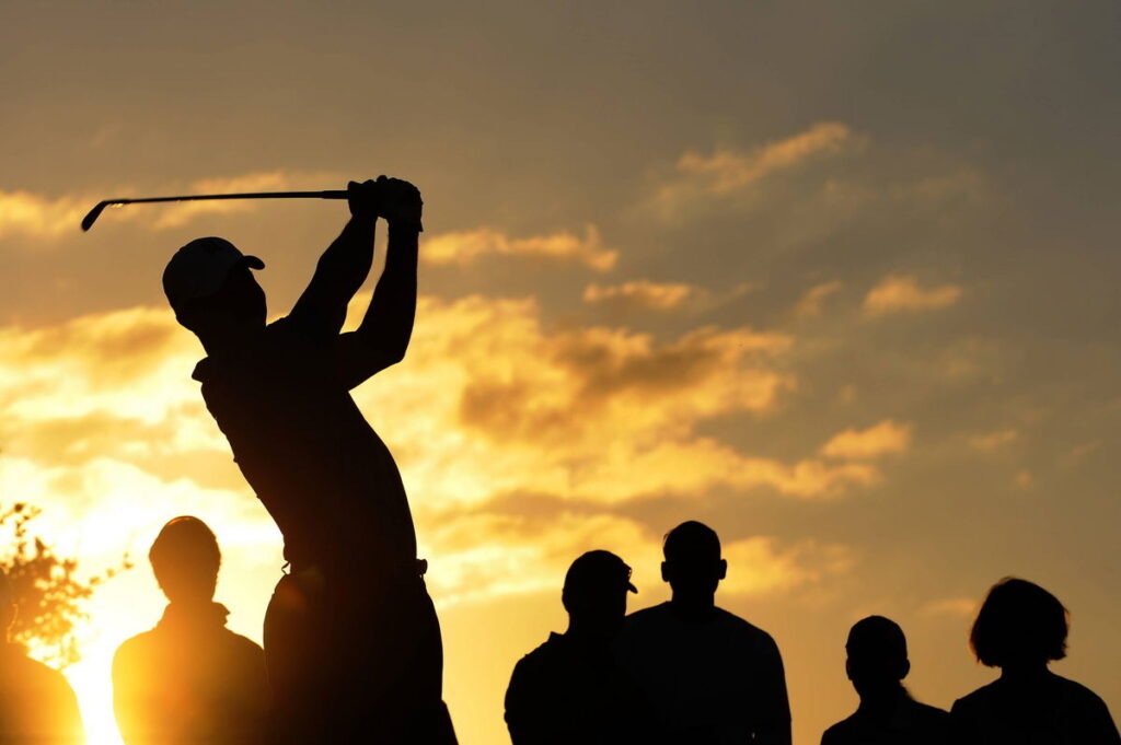 PGA Tour Pro’s Dad Leaves Police Officer Speechless With Unexpected Request at U.S. Open PGA Tour Pro’s Dad Leaves Police Officer Speechless With Unexpected Request at U.S. Open