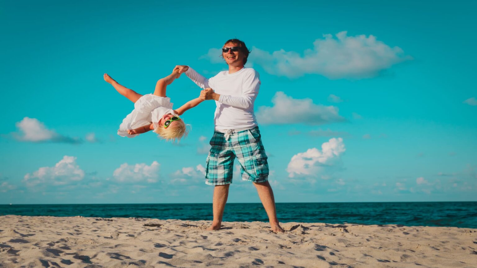 ‘Fun dads’ get 5 things right about parenting that many people forget—’they’re worth borrowing’ this Father’s Day, says expert