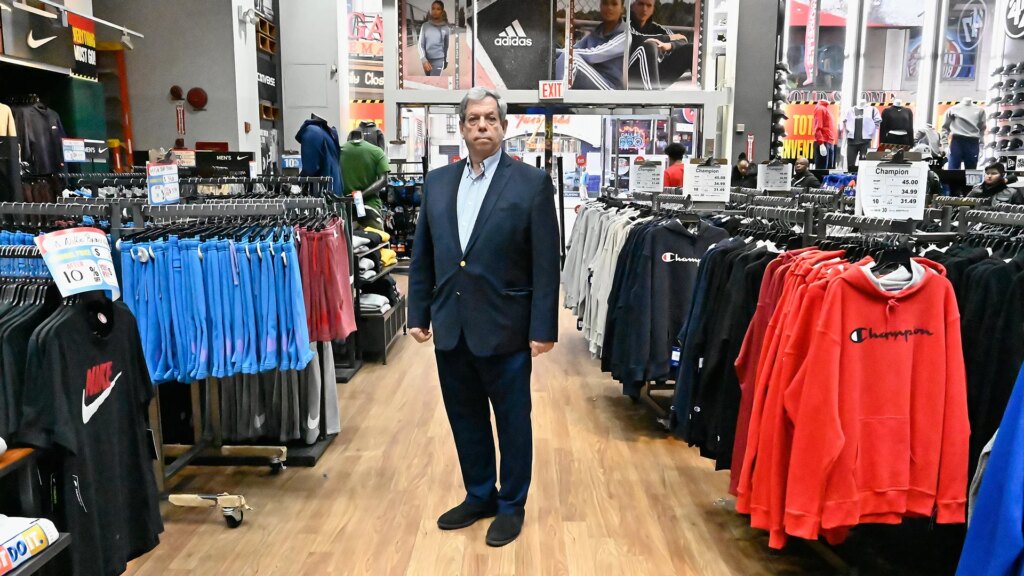 A Massive Shortage of Knicks Gear Inspired a Comeback From a Former Retail Giant—and It Includes Pigeon T-Shirts