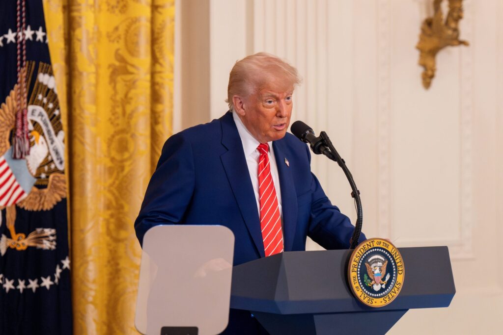 US CBDC Ban Faces Delay After Trump Postpones Housing Bill Signing