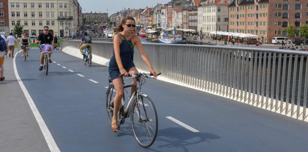 Holiday travel planning: reasons to try public transport or cycling when you get to your destination