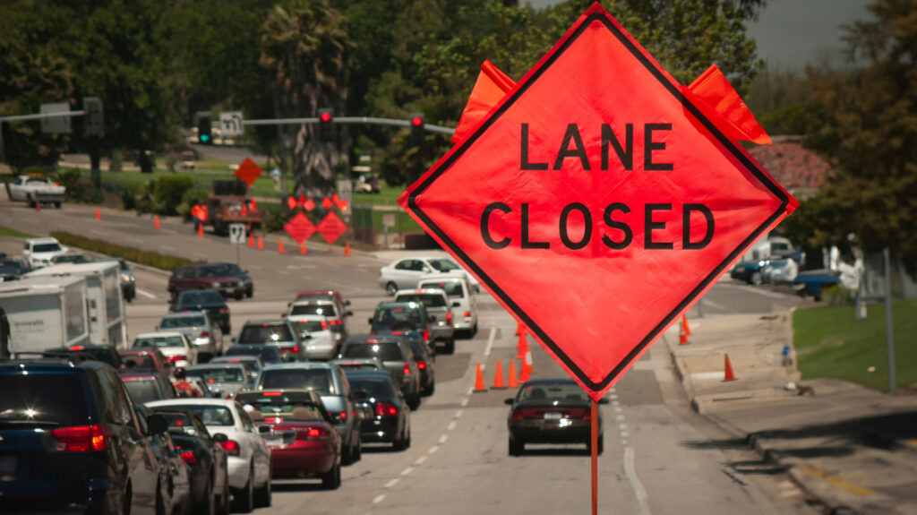 What Is The Zipper Merge ‘Law’ And Why Do Most Drivers Do It Wrong?