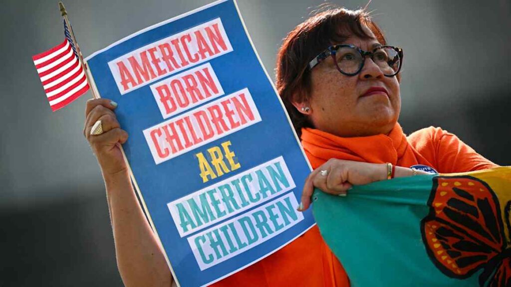 US Supreme Court rejects Trump’s bid to end birthright citizenship