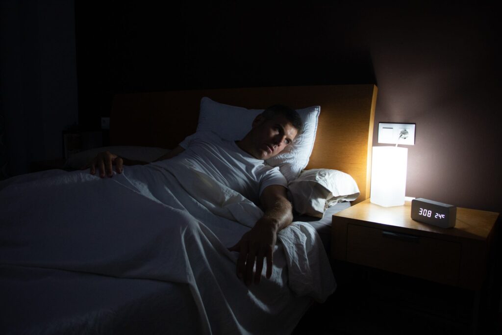 A Common Sleep Habit Silently Wrecks the Heart After 40, According to a New 10-Year Study A Common Sleep Habit Silently Wrecks the Heart After 40, According to a New 10-Year Study