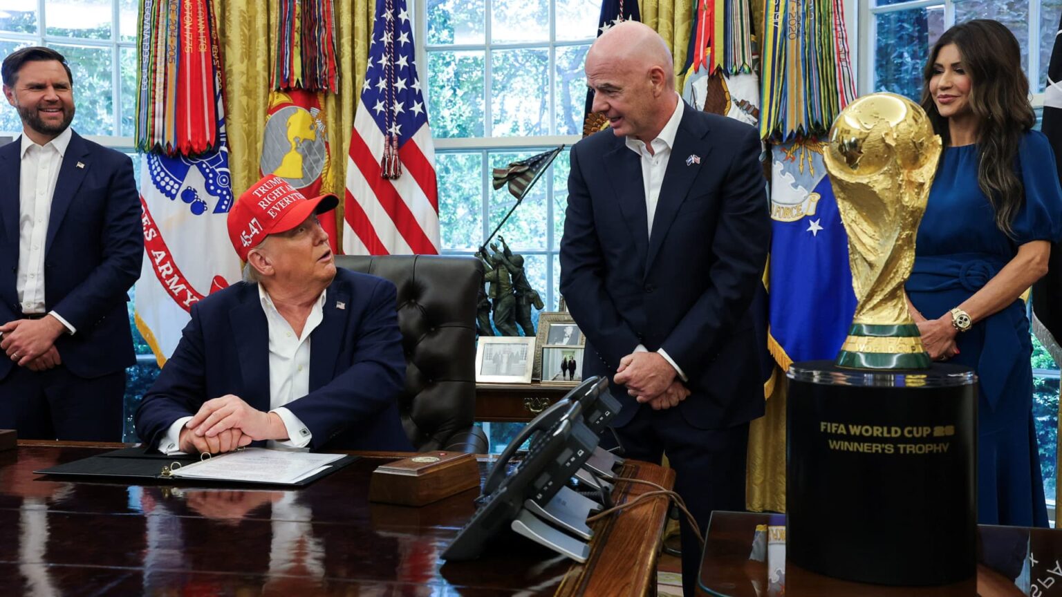Trump got $15,000 in FIFA tickets from Gianni Infantino. Next up: Presenting the World Cup trophy Trump got $15,000 in FIFA tickets from Gianni Infantino. Next up: Presenting the World Cup trophy