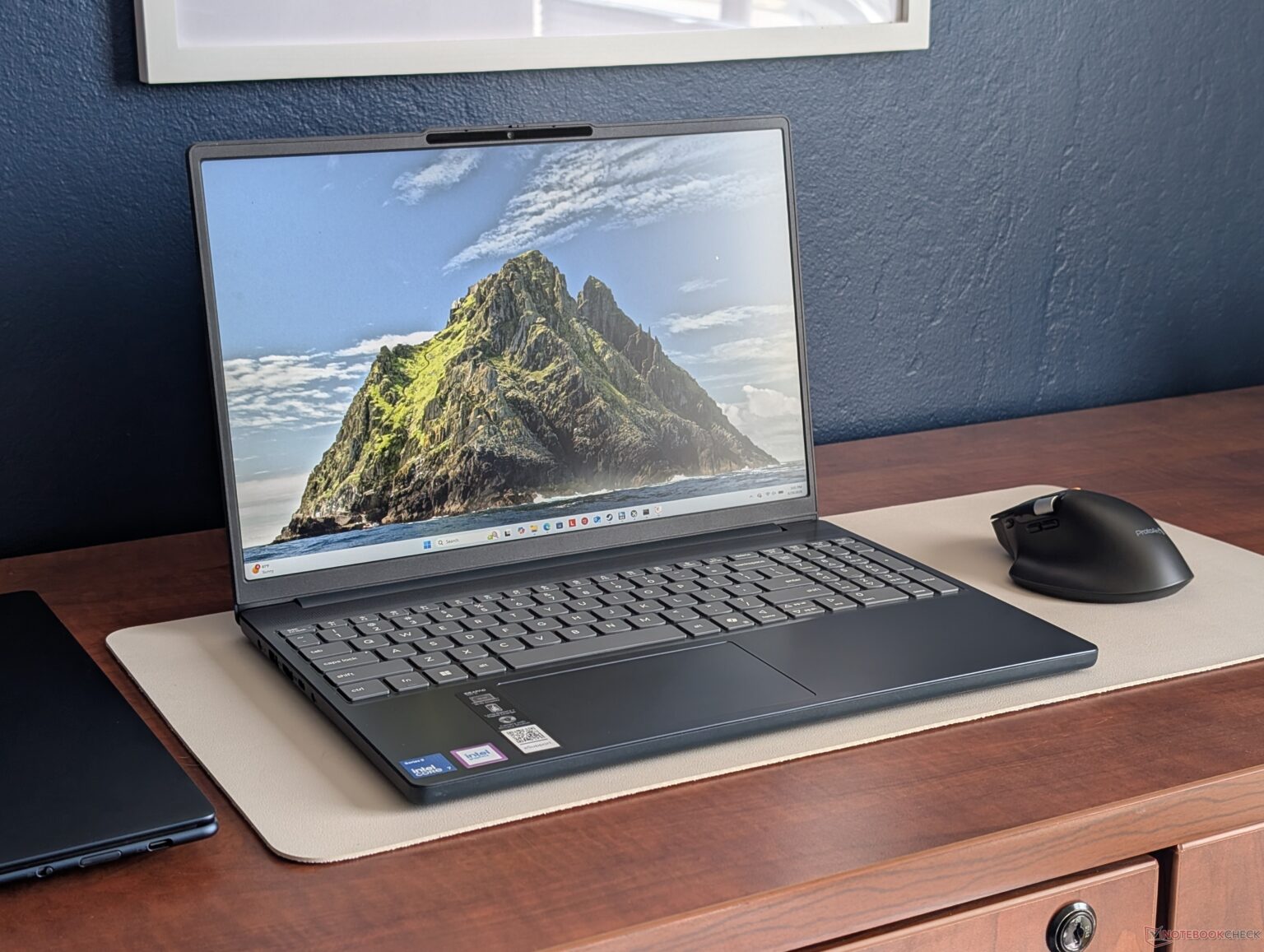 Intel Wildcat is pretty tame: Our first Core 7 350 benchmarks show just modest performance numbers