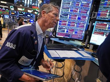 Wall Street quietly mixed as chip companies continue to lose ground following Wednesday’s sell-off Wall Street quietly mixed as chip companies continue to lose ground following Wednesday’s sell-off