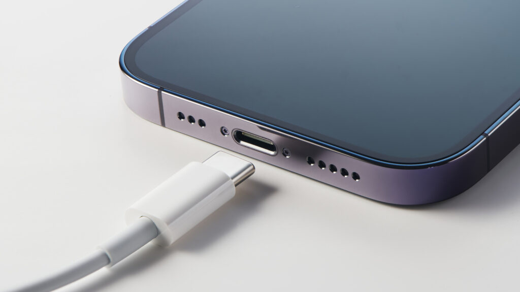 What’s the fastest charging speed your iPad or iPhone port can handle? What’s the fastest charging speed your iPad or iPhone port can handle?