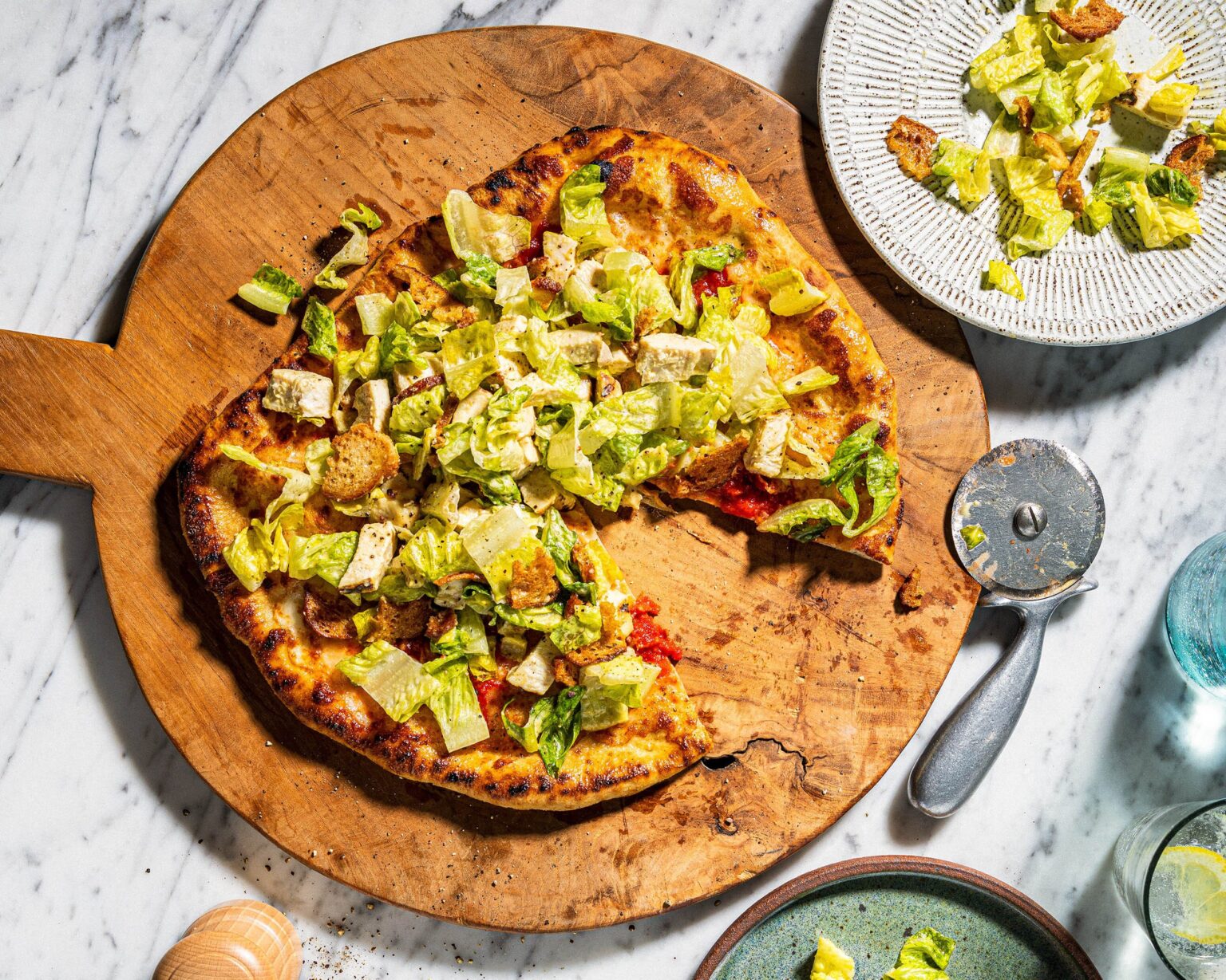 How Do You Make Pizza Healthy? Put a Salad on It. How Do You Make Pizza Healthy? Put a Salad on It.