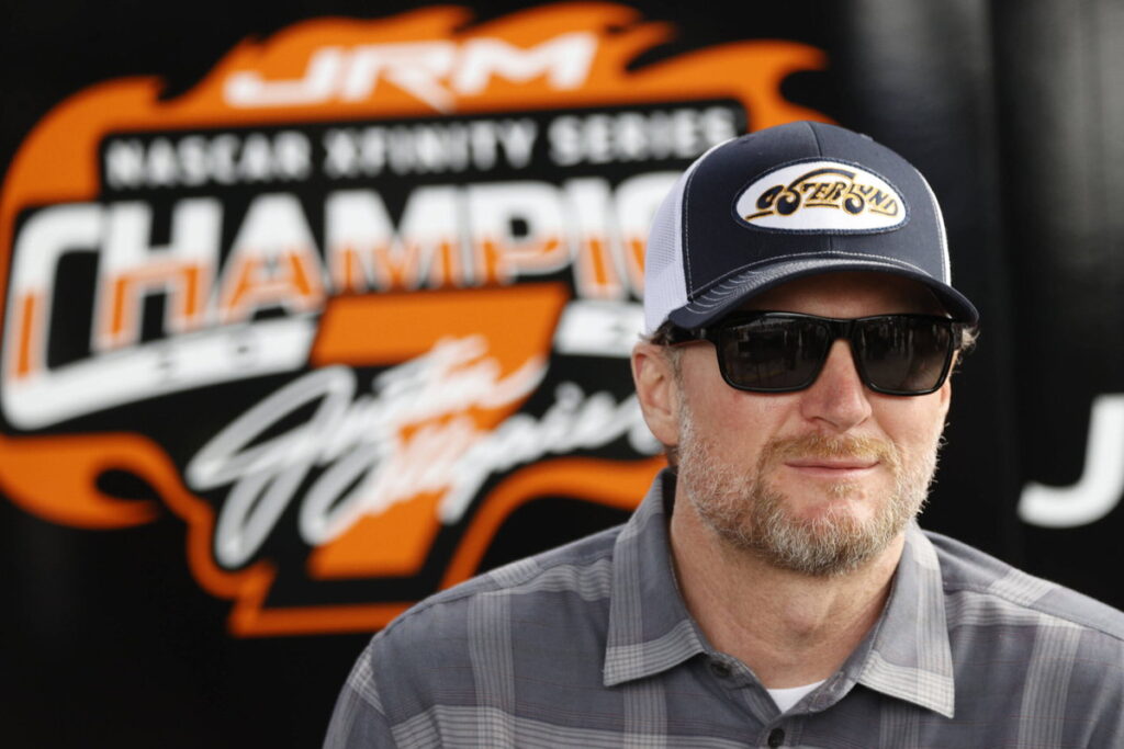 Dale Jr. Frustrated After JRM Let Chase Elliott Down at Chicagoland