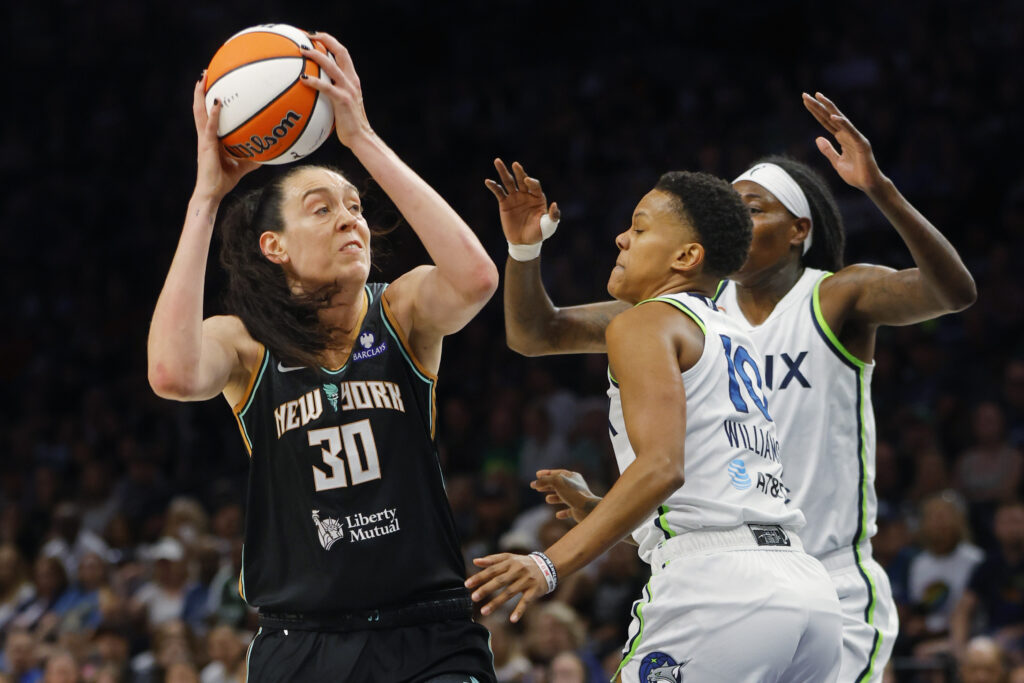 Liberty’s Breanna Stewart finally starting to find her 3-point range again Liberty’s Breanna Stewart finally starting to find her 3-point range again