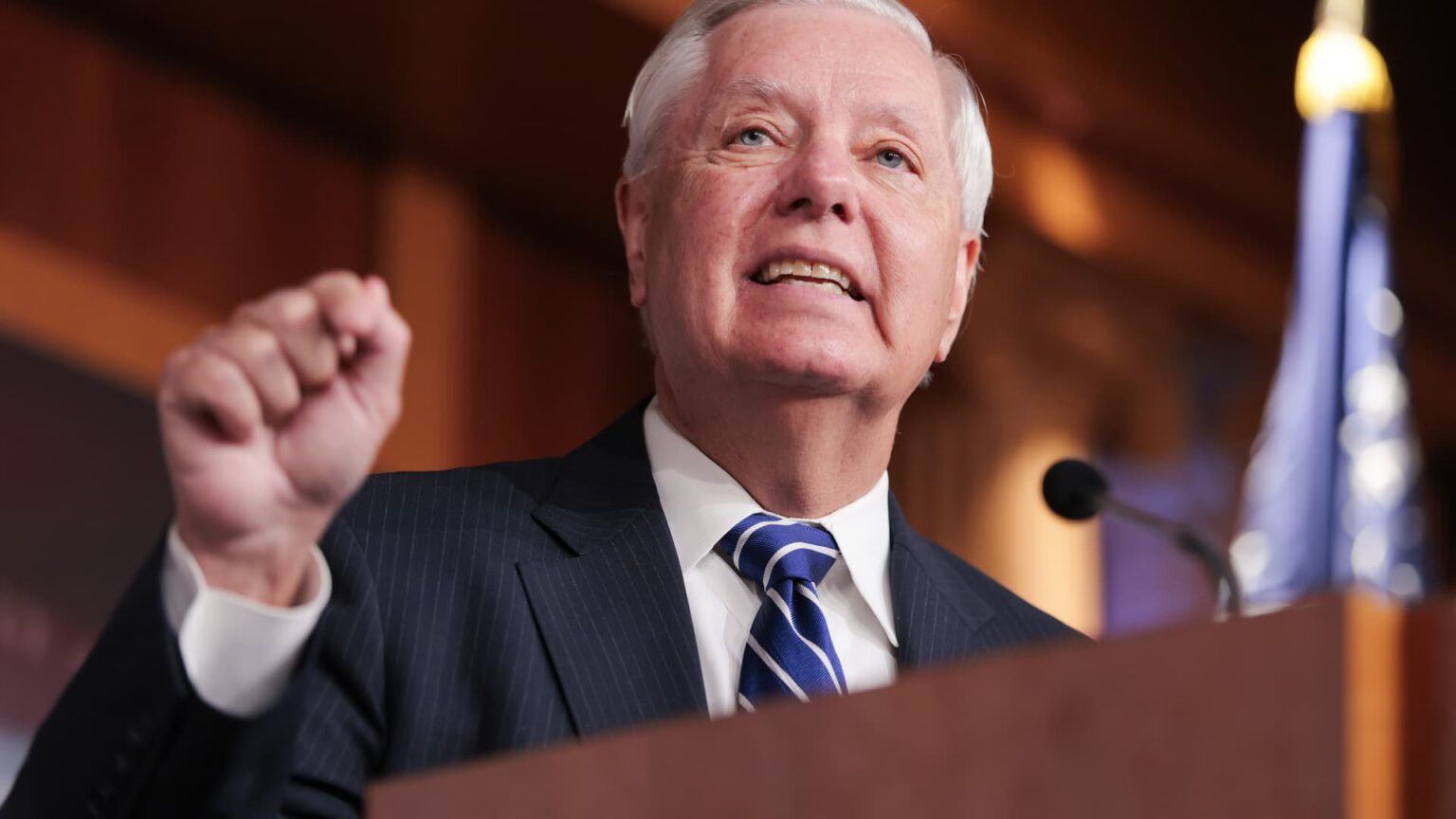 Sen. Lindsey Graham, influential lawmaker and Trump ally, dies at 71 after a brief illness Sen. Lindsey Graham, influential lawmaker and Trump ally, dies at 71 after a brief illness
