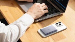 This card-sized MagSafe power bank just hit its lowest price yet: $34 This card-sized MagSafe power bank just hit its lowest price yet: $34
